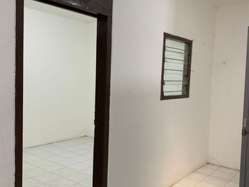 Dijual Rumah 2 Lantai Strategis di Cilandak, Dekat MRT & RS Fatmawati