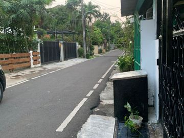 Dijual Rumah 2 Lantai Strategis di Cilandak, Dekat MRT & RS Fatmawati