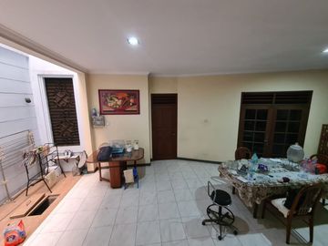 Rumah Minimalis Luas 206 di Serua Ciputat Harga 1M-an Nego Sampe Deal