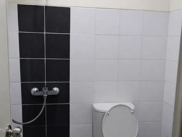 DIJUAL RUMAH CANTIK MINIMALIS SIAP HUNI LINGKUNGAN ASRI DI SERPONG GARDEN 2 (EN695)