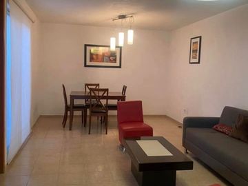 COLINAS DE SAN ISIDRO CASA AMUEBLADA EN RENTA FRENTE AL COSTCO TORRES LANDA LEON GTO