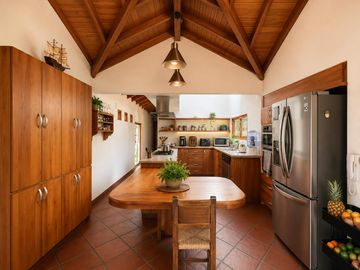 Casa en Arriendo en Viacuarela, Envigado Antioquia