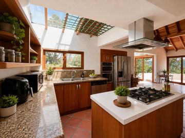 Casa en Arriendo en Viacuarela, Envigado Antioquia