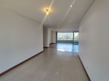 Apartamento en Arriendo en Los Balsos, Poblado Medellin Antioquia