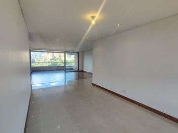 Apartamento en Arriendo en Los Balsos, Poblado Medellin Antioquia