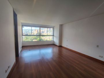Apartamento en Arriendo en Los Balsos, Poblado Medellin Antioquia