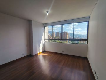 Apartamento en Arriendo en Los Balsos, Poblado Medellin Antioquia