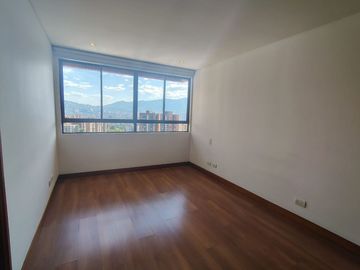 Apartamento en Arriendo en Los Balsos, Poblado Medellin Antioquia