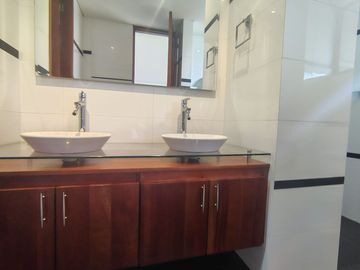 Apartamento en Arriendo en Los Balsos, Poblado Medellin Antioquia