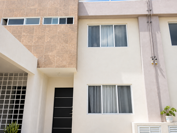 Casa Amueblada en Renta en Jardines del Sur 6 | 3 Recámaras | Cancún