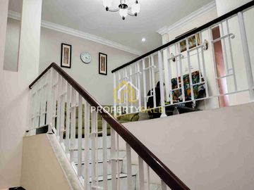 DIJUAL CEPAT RUMAH MASIH BAGUS TERAWAT LEGENDA WISATA CIBUBUR