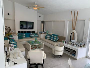 VENTA Casa/Quinta en Villas de Allende, Allende, N.L