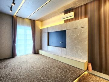 FOR SALE RUMAH 2 LANTAI KLASIK MODERN SIAP HUNI  PONDOK INDAH  JAKARTA SELATAN