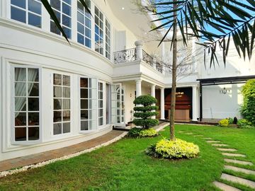 FOR SALE RUMAH 2 LANTAI KLASIK MODERN SIAP HUNI  PONDOK INDAH  JAKARTA SELATAN