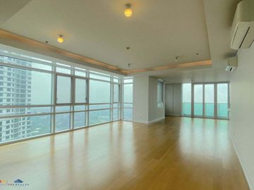3 Bedroom condo unit For Rent in Park Terraces at Makati City