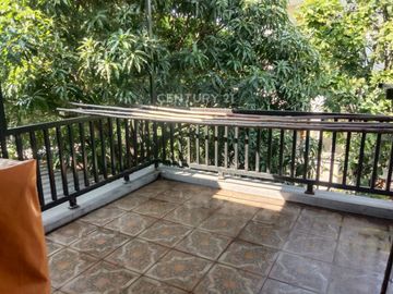 Rumah Siap Huni 2 1/4 Lantai di Metland Menteng, cakung, Jakarta Timur