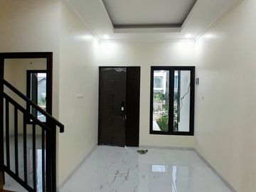 Cuma 900juta an bisa mendapatkan rumah 2lantai semewah ini pinggir jalan raya Jatiwarna