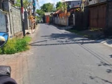 Dijual segera sebidang tanah kosong siap bangun , lahan padat - datar serta lingk sangat elite , bersih dan nyaman.