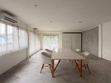 Pabrik Jatiuwung, Tangerang ada gudang 3