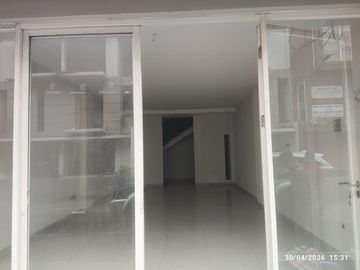 Ruko 3 Lantai Tambak Oso Sidoarjo - Brk063apd
