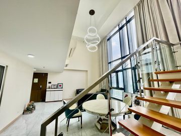 349sqm 4BR Penthouse Loft Unit for Sale in The Albany, McKinley Parkway, BGC near Forbes Park and Makati CBD