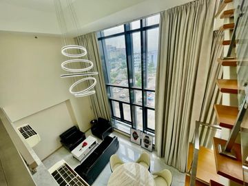 349sqm 4BR Penthouse Loft Unit for Sale in The Albany, McKinley Parkway, BGC near Forbes Park and Makati CBD