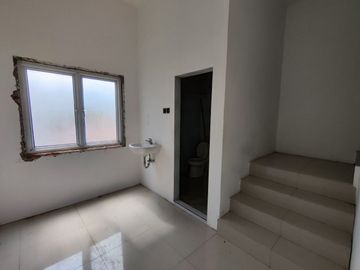 Dijual Ruko Siap Huni Jalan Hayam Wuruk Medan