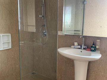 Dijual Apartemen The Royale Springhill Residences