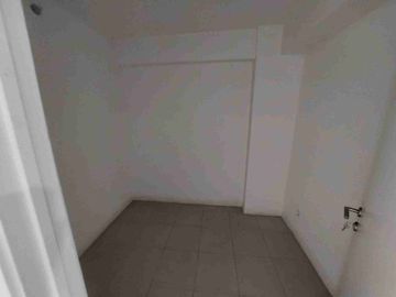 Jual 2 Bed Kosongan Tower Alamanda Di Atas mall Apartemen Bassura City