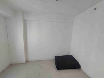 Jual 2 Bed Kosongan Tower Alamanda Di Atas mall Apartemen Bassura City