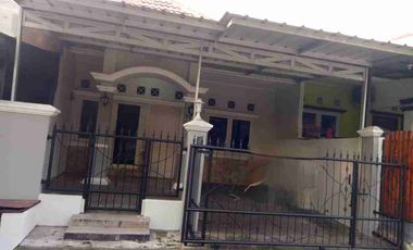 Dijual rumah 
Cluster walet vila nusa indah 5, Kelurahan Ciangsana, Kecamatan Gunung Putri, Kabupaten Bogor