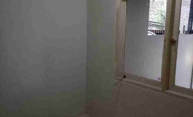 Dijual rumah 
Cluster walet vila nusa indah 5, Kelurahan Ciangsana, Kecamatan Gunung Putri, Kabupaten Bogor
