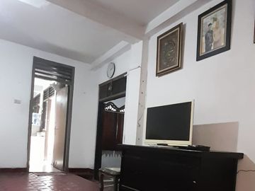 Rumah Siap Huni di Ciracas Jakarta Timur