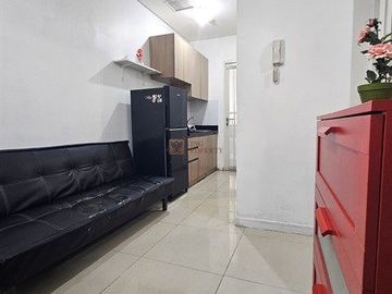 Sewa Apartemen 1BR Madison Park Semi Furnished, Homey & Siap Huni Dekat Central Park, Universitas Binus, Trisakti