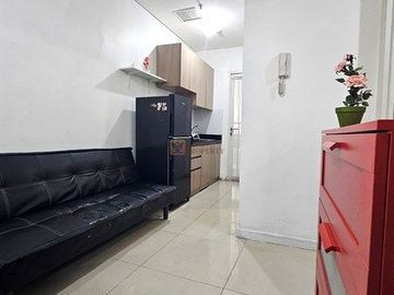 Sewa Apartemen 1BR Madison Park Semi Furnished, Homey & Siap Huni Dekat Central Park, Universitas Binus, Trisakti