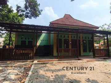 DIJUAL RUMAH COCOK UNTUK USAHA DIKAWASAN PREMIUM JAKARTA TIMUR
