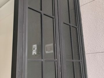 RUMAH DIJUAL! Tenggilis Mejoyo - Bangunan 2 Lantai, Lokasi Strategis