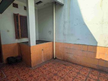 hunian secondary dalam komplek di Jatiwarna pondok gede