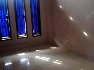 Disewakan Rumah 2Lantai di Taman Galaxy Bekasi Selatan