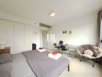 2-Bedroom Condo with Sea View for Long-Term Rent at Zire Wongamat, North Pattaya