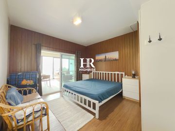 2-Bedroom Condo with Sea View for Long-Term Rent at Zire Wongamat, North Pattaya