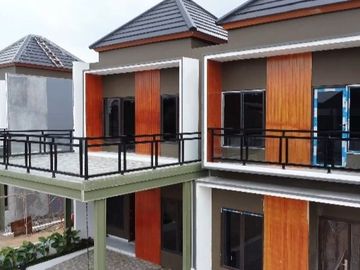 Rumah mewah 2lantai di jatiwarna lokasi bebas banjir dekat pintu Tol