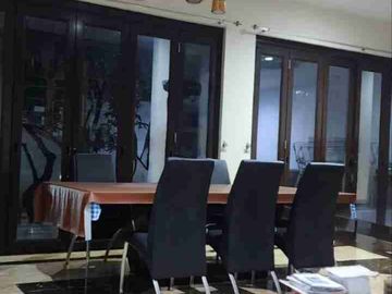 Dijual rumah mewah di cluster asia tropis harapan indah bekasi