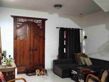 Di jual 🏡 Rumah 2 lantai dibukit golf cibubur