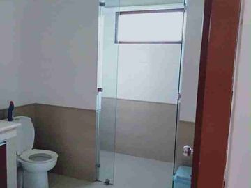 Dijual Rumah Furnish Mewah ada Kolam Renang di Dago Permai Bandung