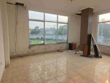 Di sewa ruko thematik hook gading Serpong Tangerang