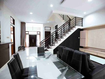 Rumah Siap Huni di Kayu Putih Utara, Pulomas, Jakarta Timur