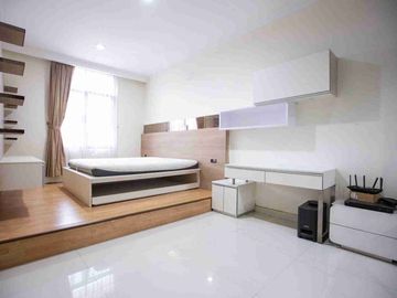 Rumah Siap Huni di Kayu Putih Utara, Pulomas, Jakarta Timur