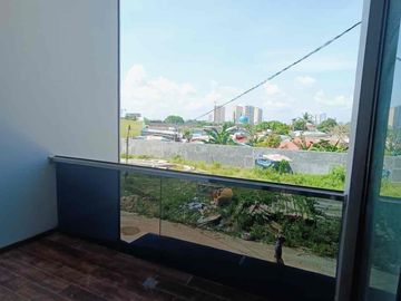 Dijual Murah Rumah Meta harmony living bengkong