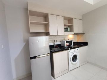 Disewakan Cepat Apartemen Mansion Bougenville Kemayoran 2BR Furnished View Pool
